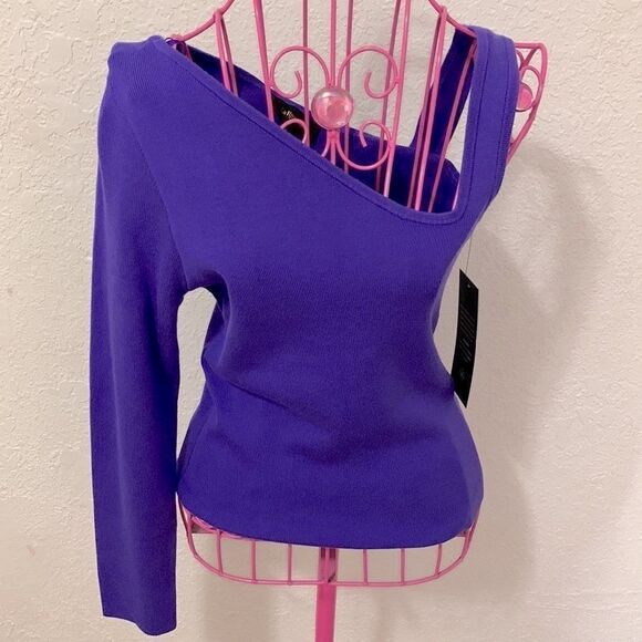 Purple tank top| asymmetrical one long sleeve - Picture 4 of 16